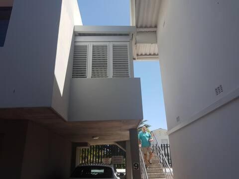 Modern, Centrally Located Dorp Street Apartment Stellenbosch Bagian luar foto